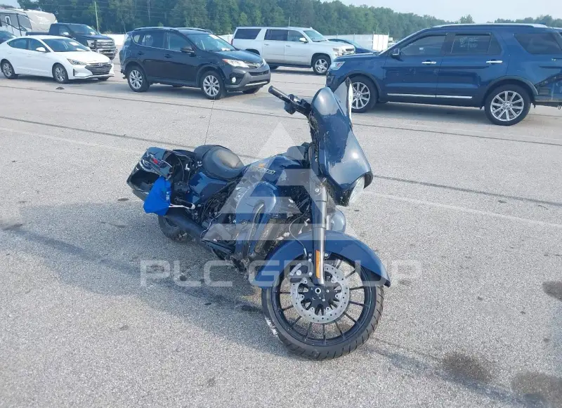 2019 Harley-Davidson FLHX фото
