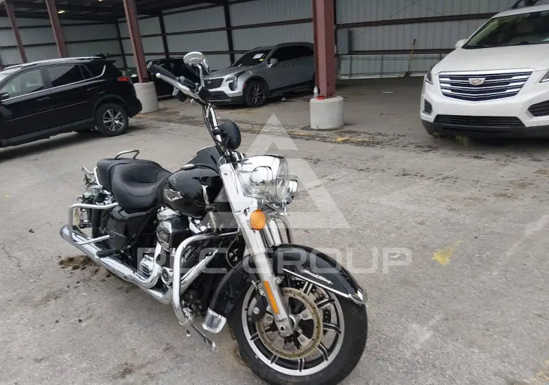 2019 Harley-Davidson FLHR фото