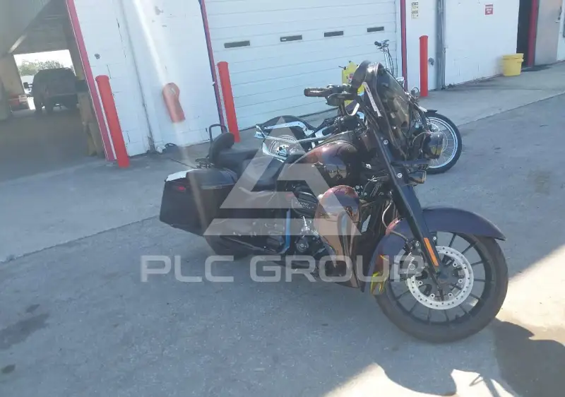 2019 Harley-Davidson FLHX фото