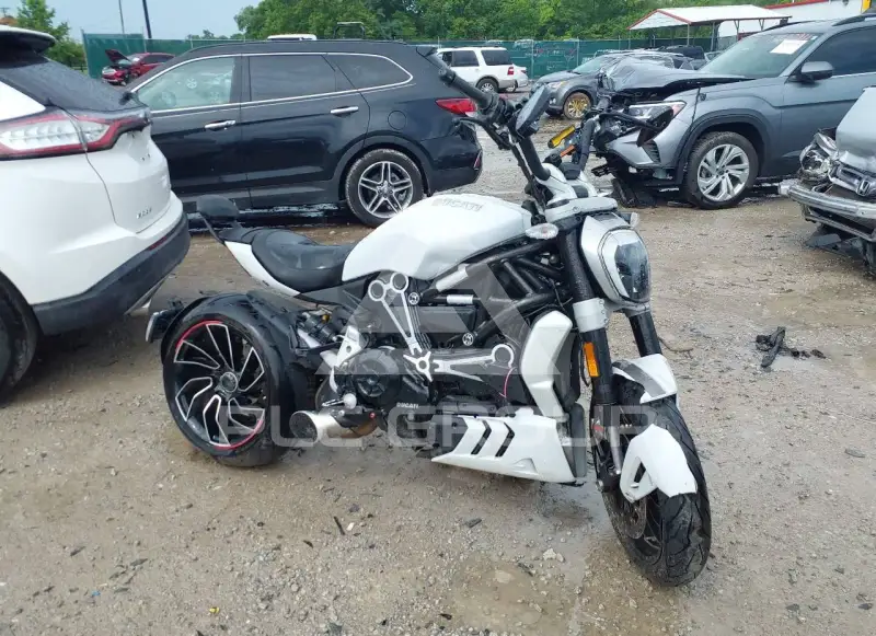 2019 Ducati Diavel фото