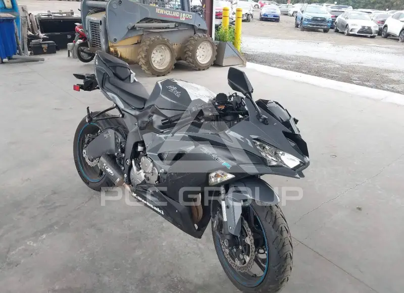 2019 Kawasaki ZX636 фото