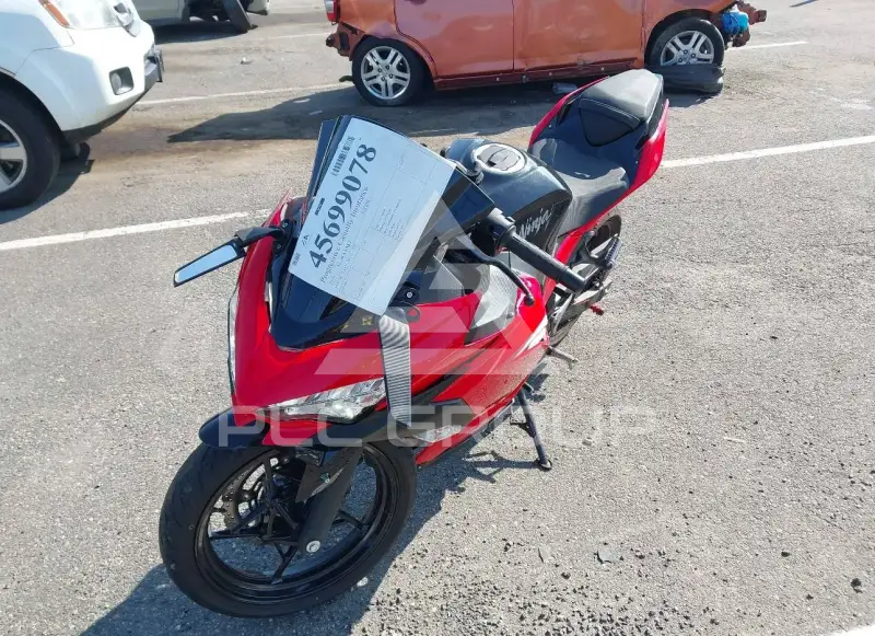 2019 Kawasaki EX400 фото