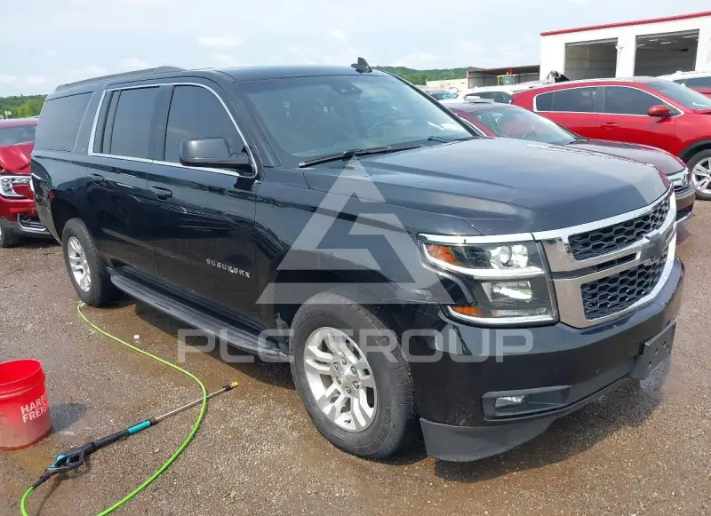 2019 Chevrolet Suburan photo
