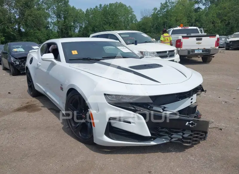 2019 Chevrolet Camaro photo