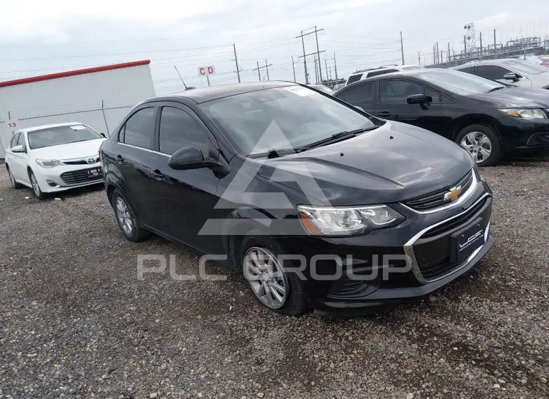 2019 Chevrolet Sonic фото