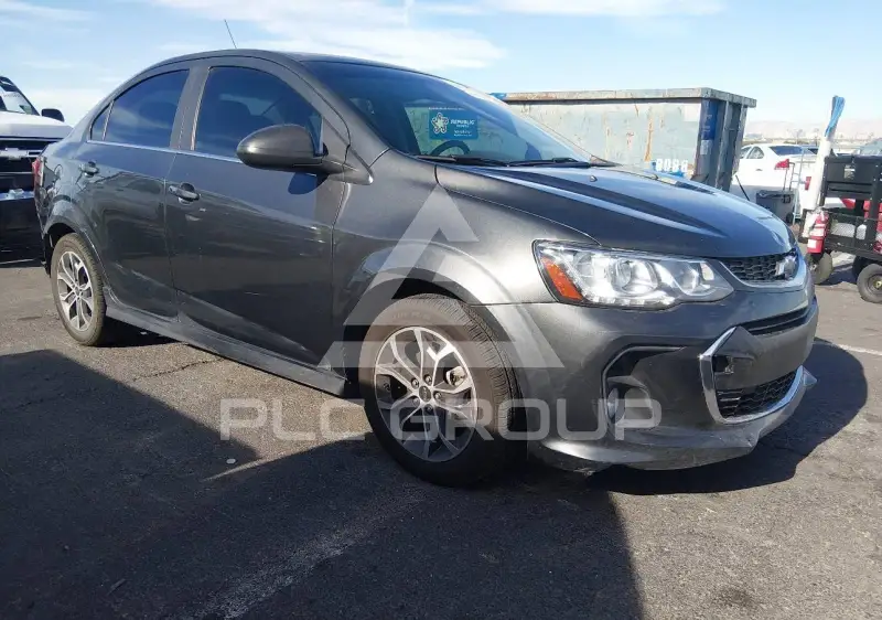 2019 Chevrolet Sonic фото