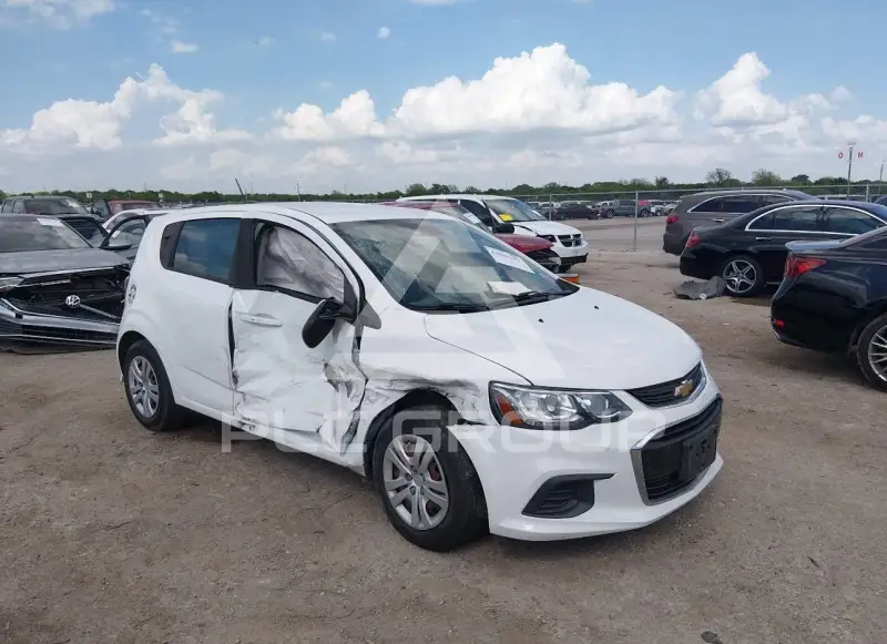 2019 Chevrolet Sonic фото