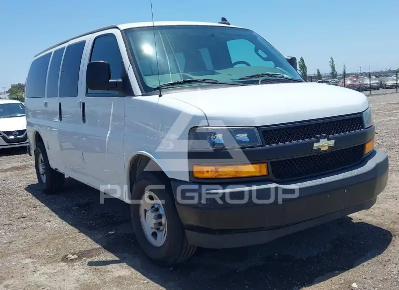 2019 Chevrolet Express photo