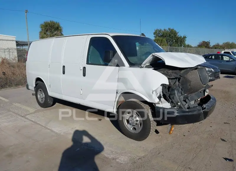 2019 Chevrolet Express photo