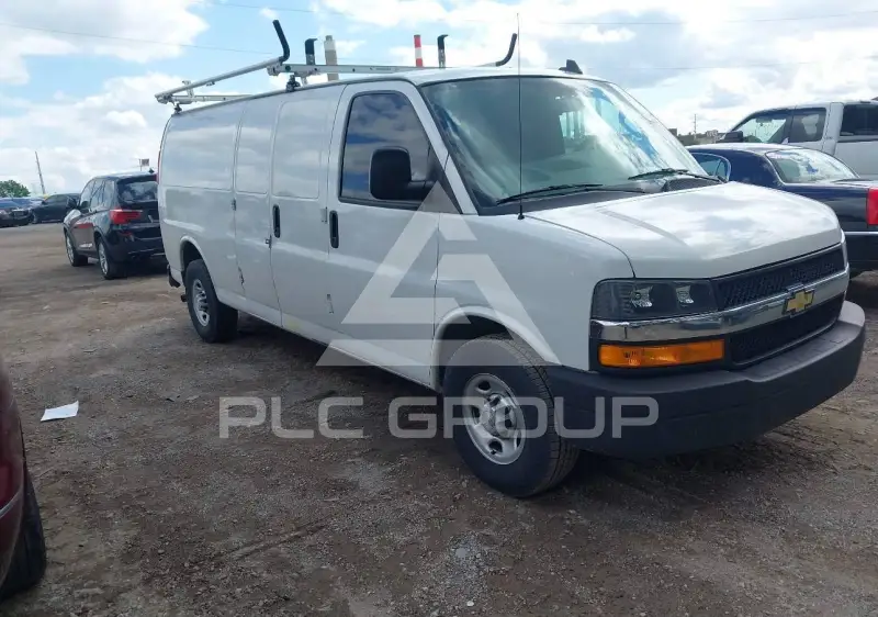 2019 Chevrolet Express фото