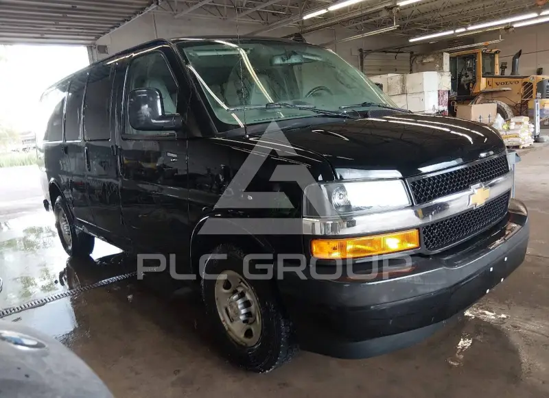 2019 Chevrolet Express фото