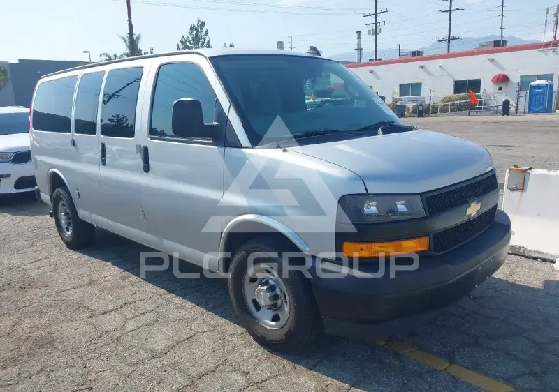 2019 Chevrolet Express photo