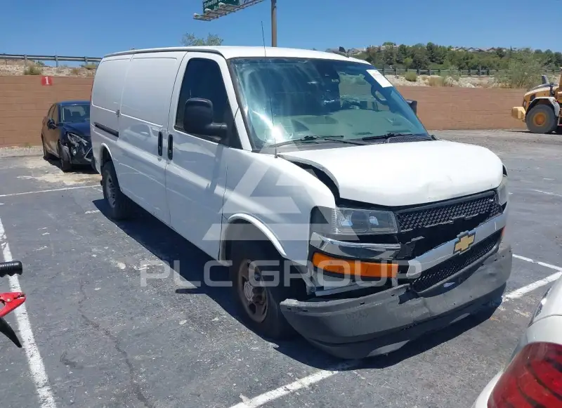 2019 Chevrolet Express photo