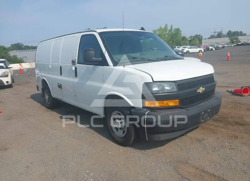 2019 Chevrolet Express photo