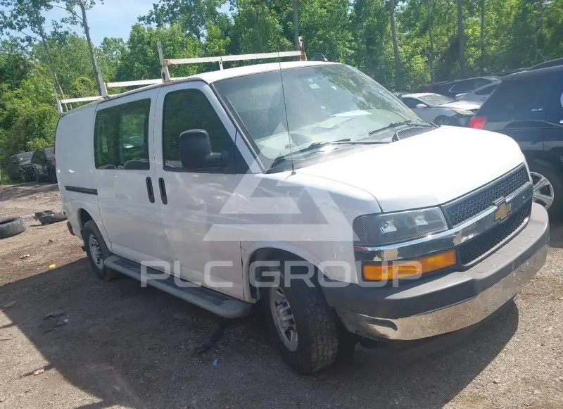 2019 Chevrolet Express photo