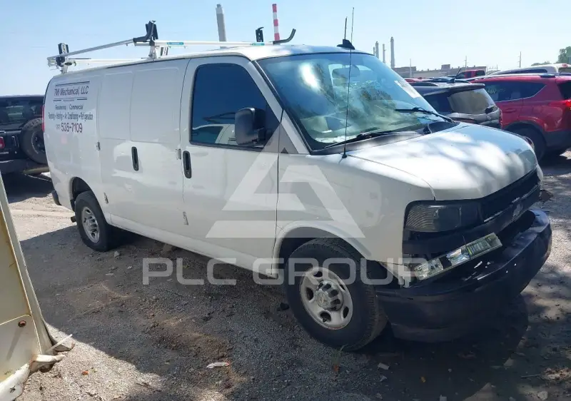 2019 Chevrolet Express photo