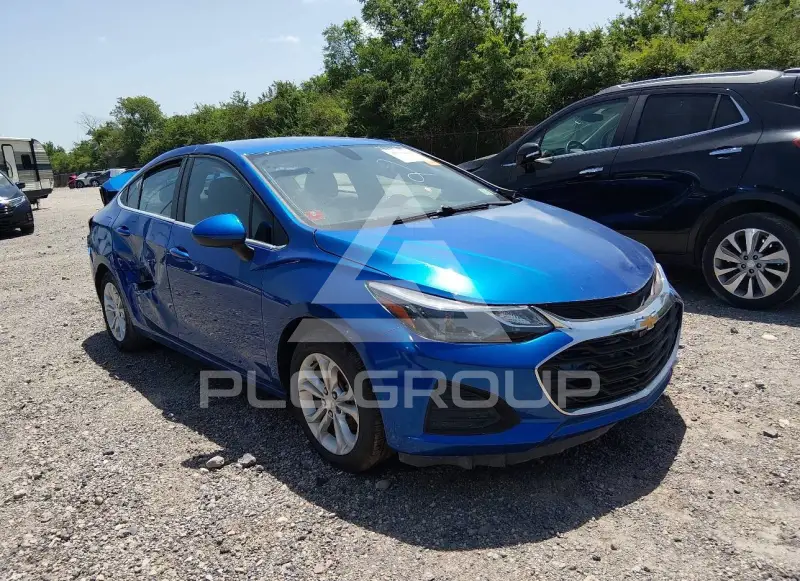 2019 Chevrolet Cruze фото