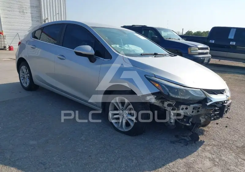 2019 Chevrolet Cruze фото