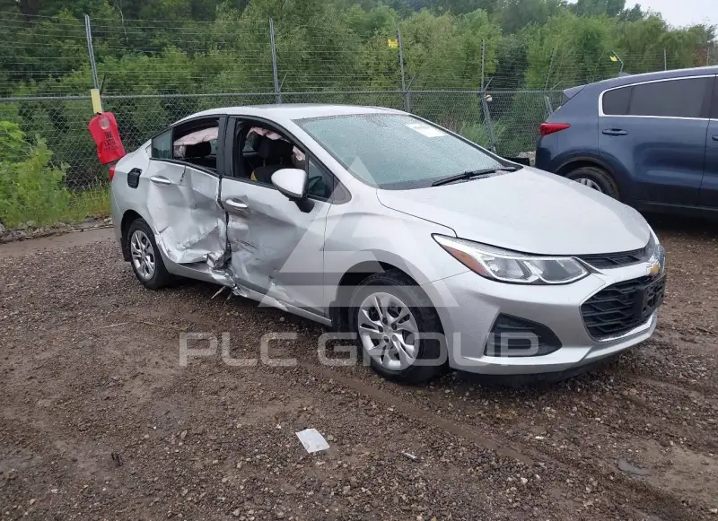 2019 Chevrolet Cruze photo