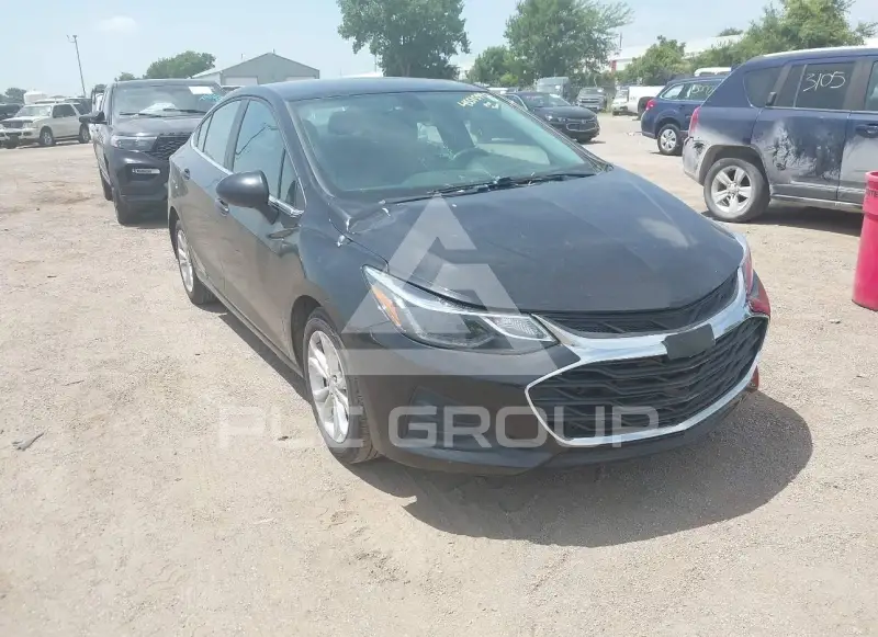 2019 Chevrolet Cruze фото
