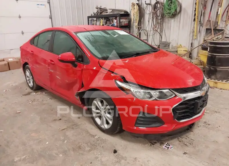 2019 Chevrolet Cruze photo
