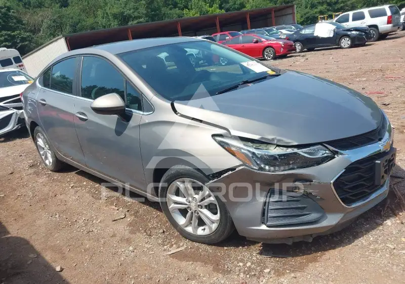 2019 Chevrolet Cruze фото