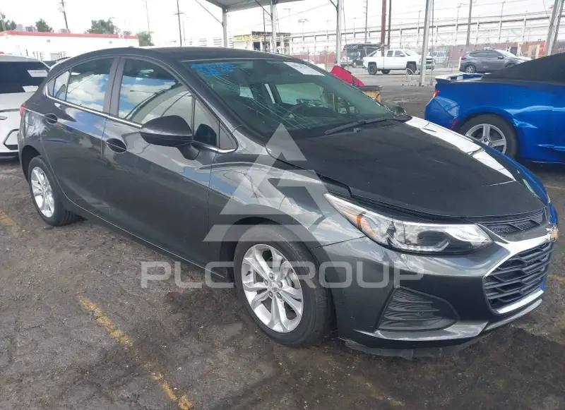 2019 Chevrolet Cruze фото