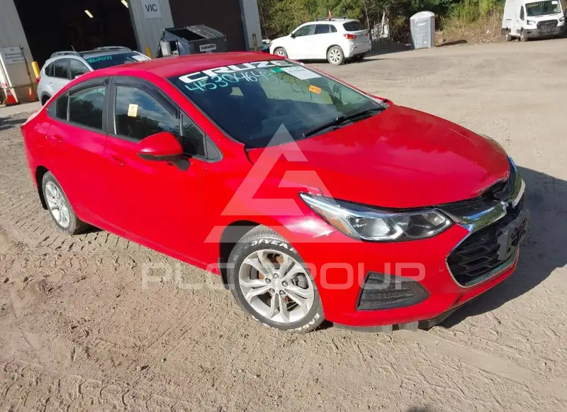 2019 Chevrolet Cruze photo