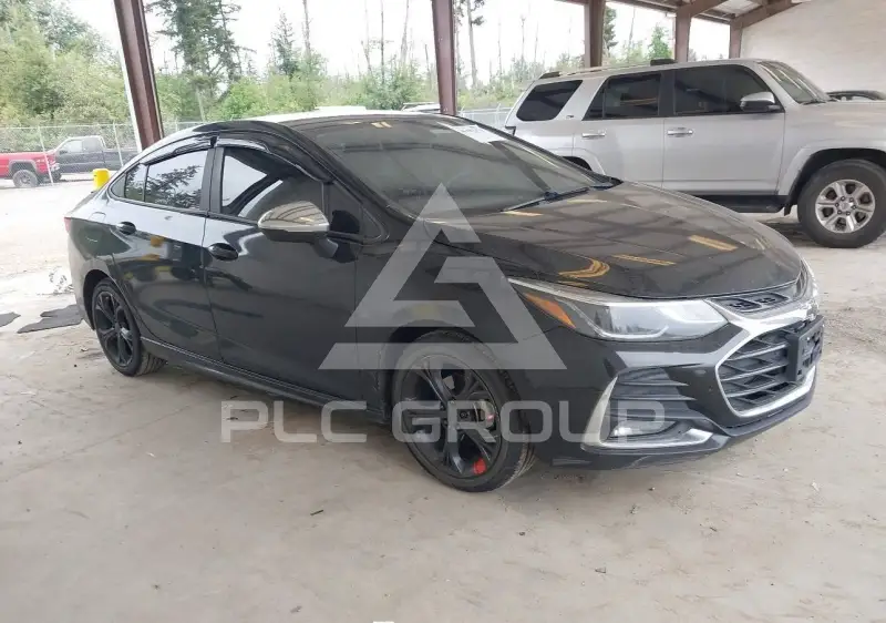 2019 Chevrolet Cruze photo
