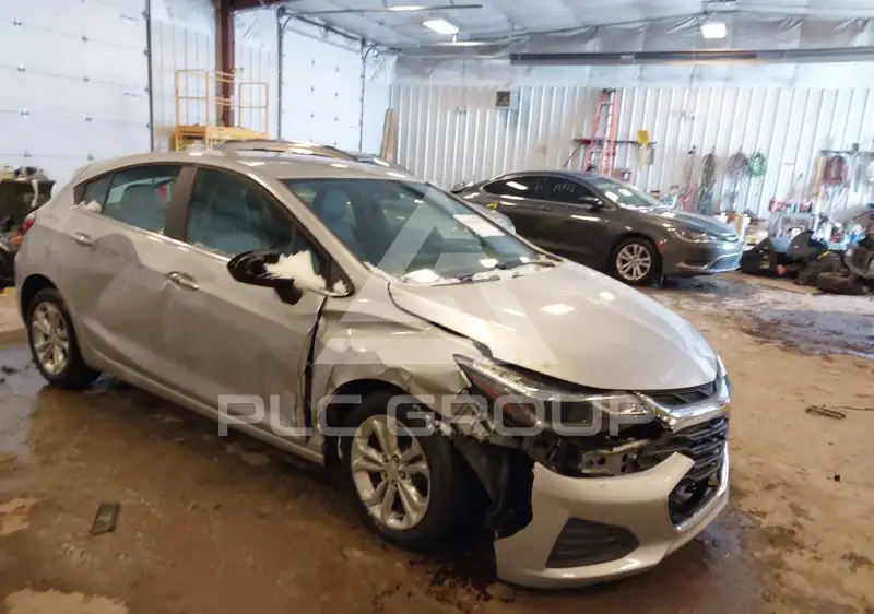 2019 Chevrolet Cruze фото