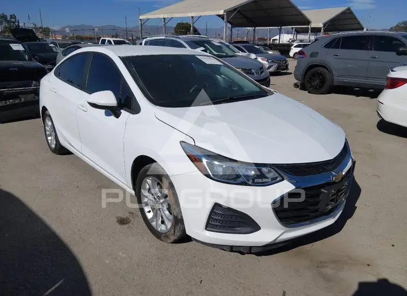 2019 Chevrolet Cruze фото
