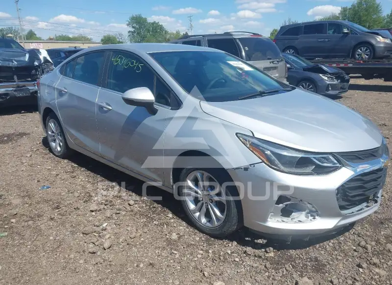 2019 Chevrolet Cruze фото