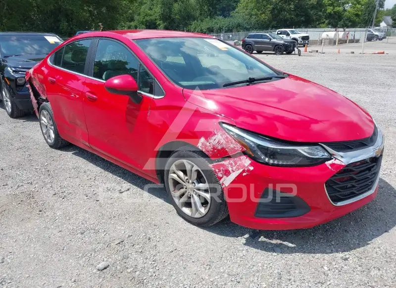 2019 Chevrolet Cruze фото