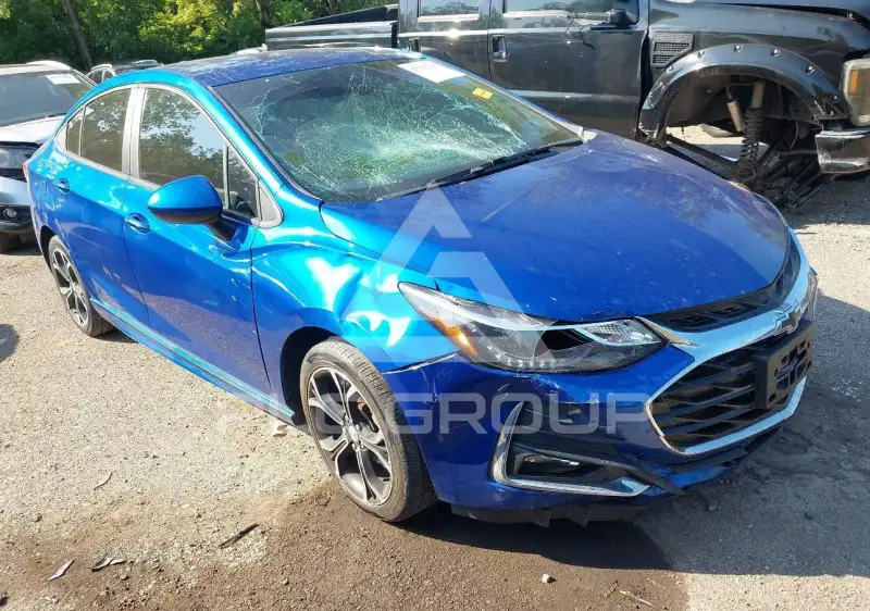 2019 Chevrolet Cruze photo