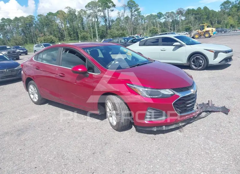 2019 Chevrolet Cruze photo