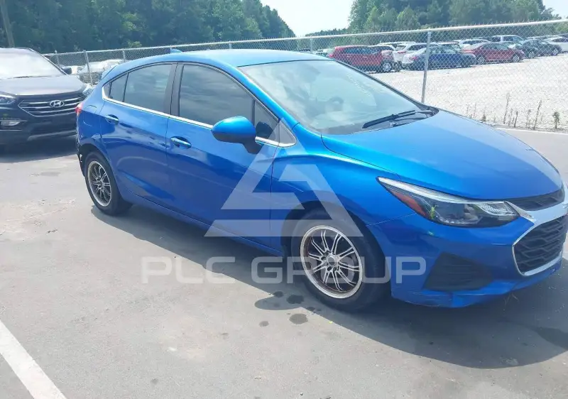 2019 Chevrolet Cruze фото