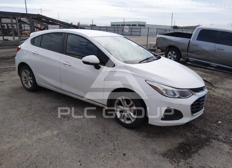 2019 Chevrolet Cruze photo