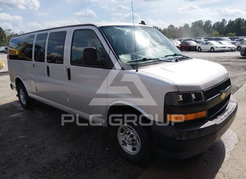 2019 Chevrolet Express photo