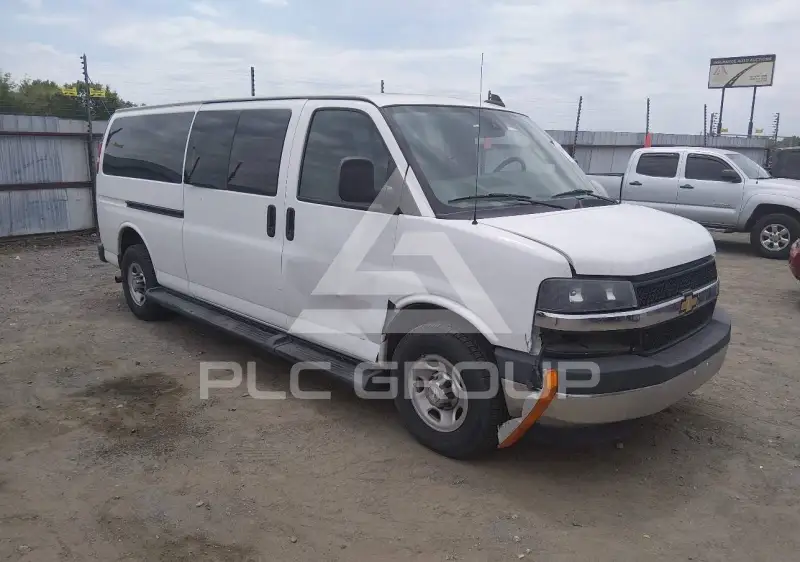 2019 Chevrolet Express фото