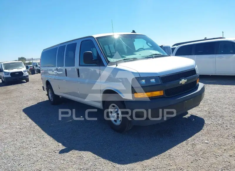 2019 Chevrolet Express фото