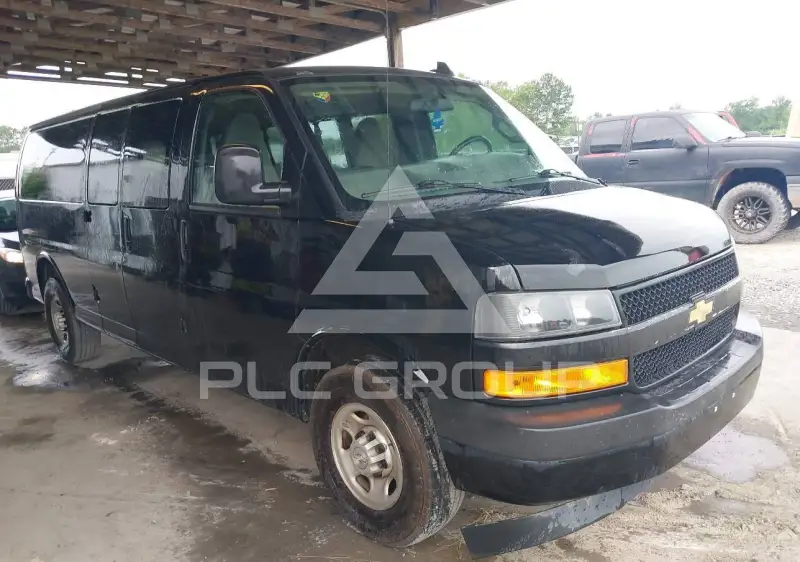 2019 Chevrolet Express фото