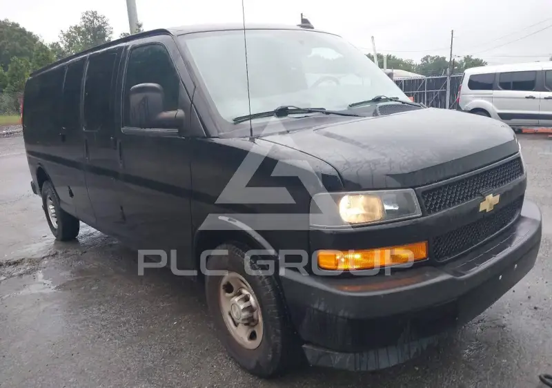 2019 Chevrolet Express фото