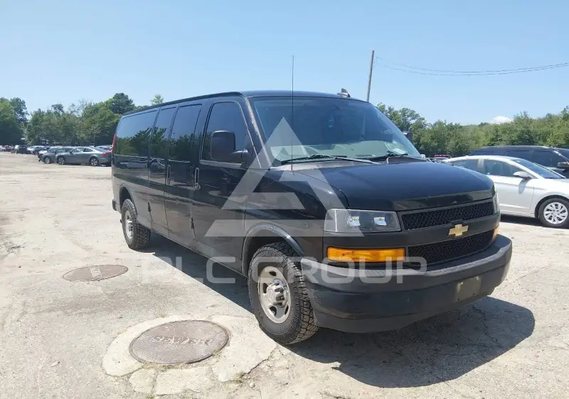 2019 Chevrolet Express фото