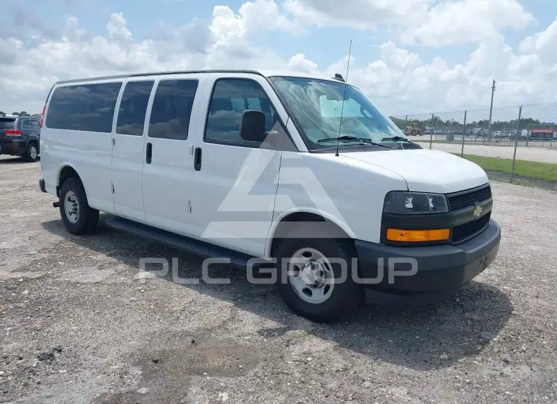 2019 Chevrolet Express фото