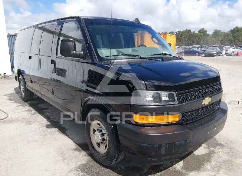 2019 Chevrolet Express photo