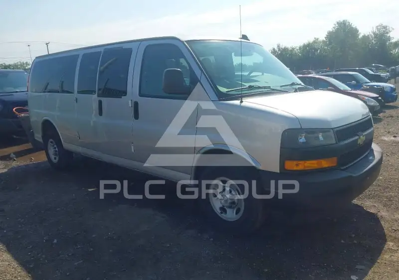 2019 Chevrolet Express photo