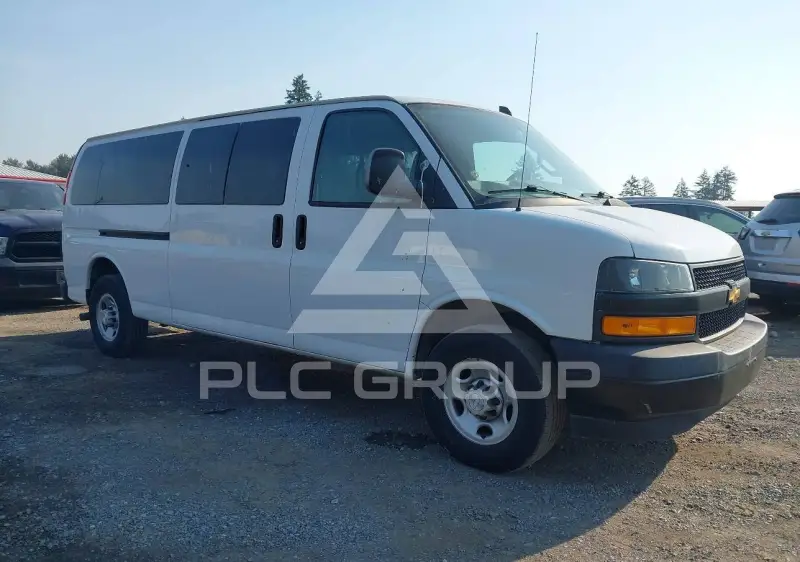 2019 Chevrolet Express фото