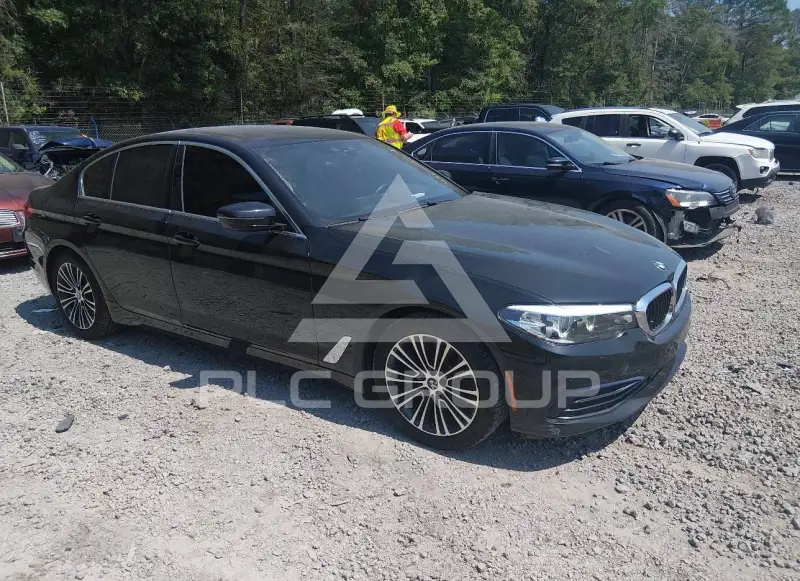 2019 BMW 523 фото