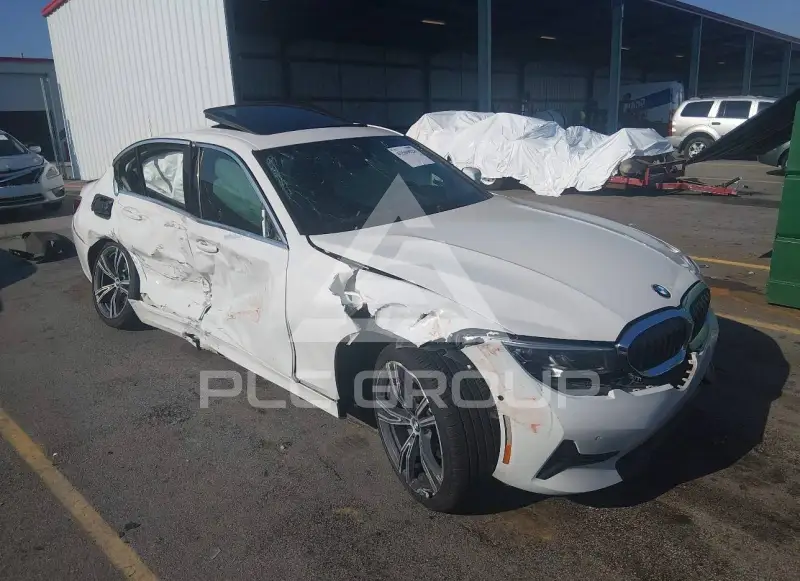 2019 BMW 330 фото