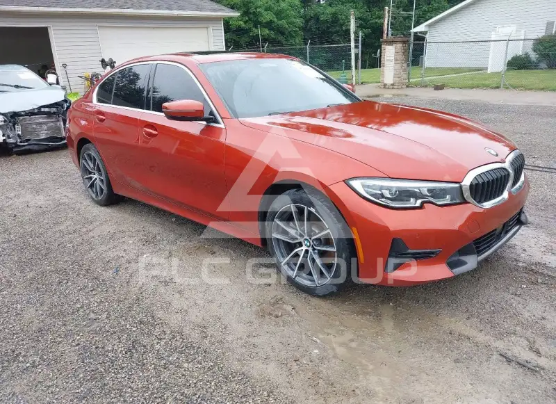 2019 BMW 330 фото